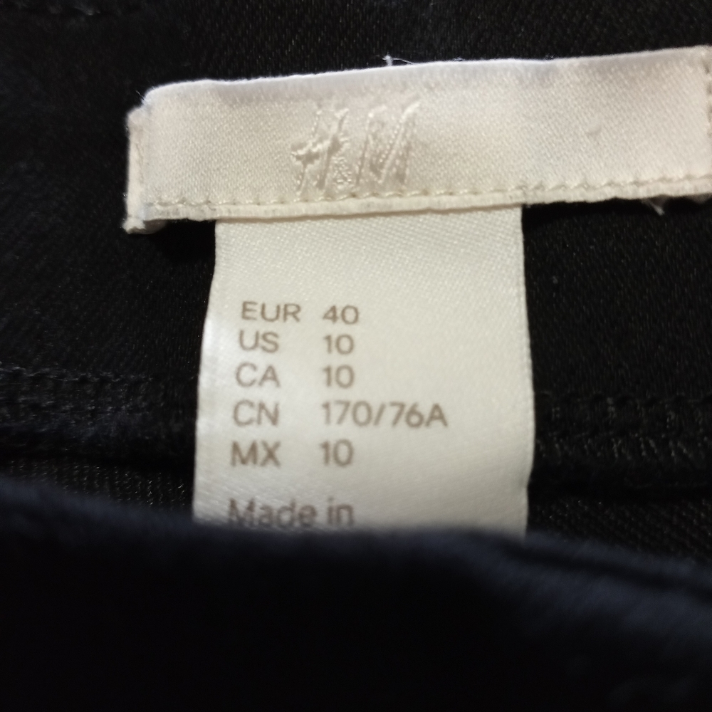 H&M - Picture 4 of 4